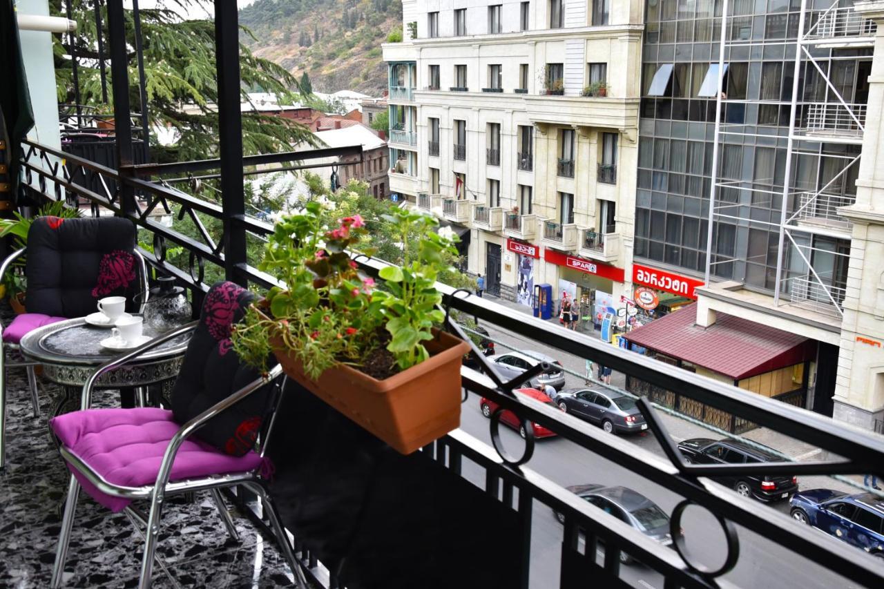 Old Town From Terrace Appartement Tbilisi Buitenkant foto